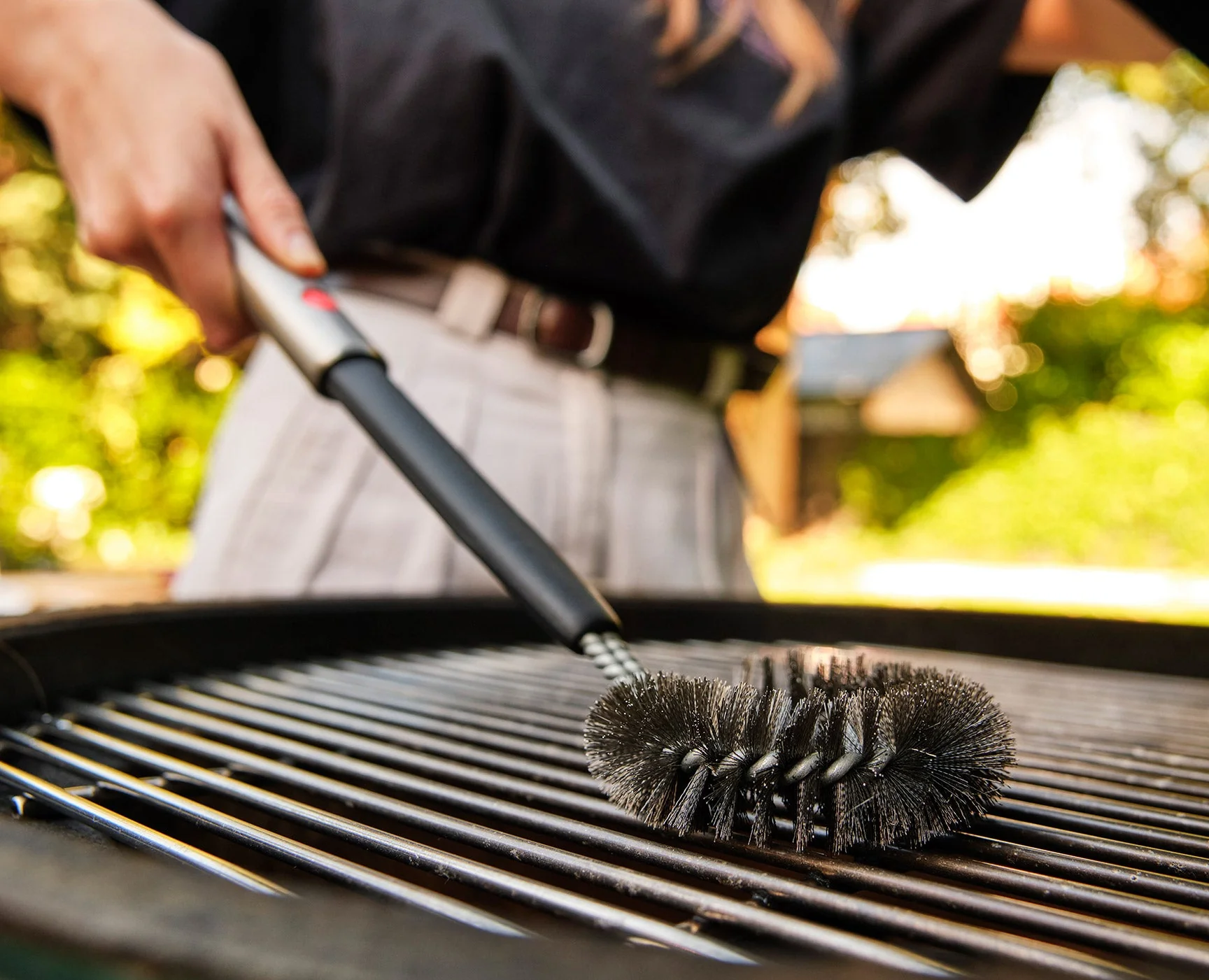 Brosse Nettoyage Barbecue Rétractable GrillOut™ - Image 5