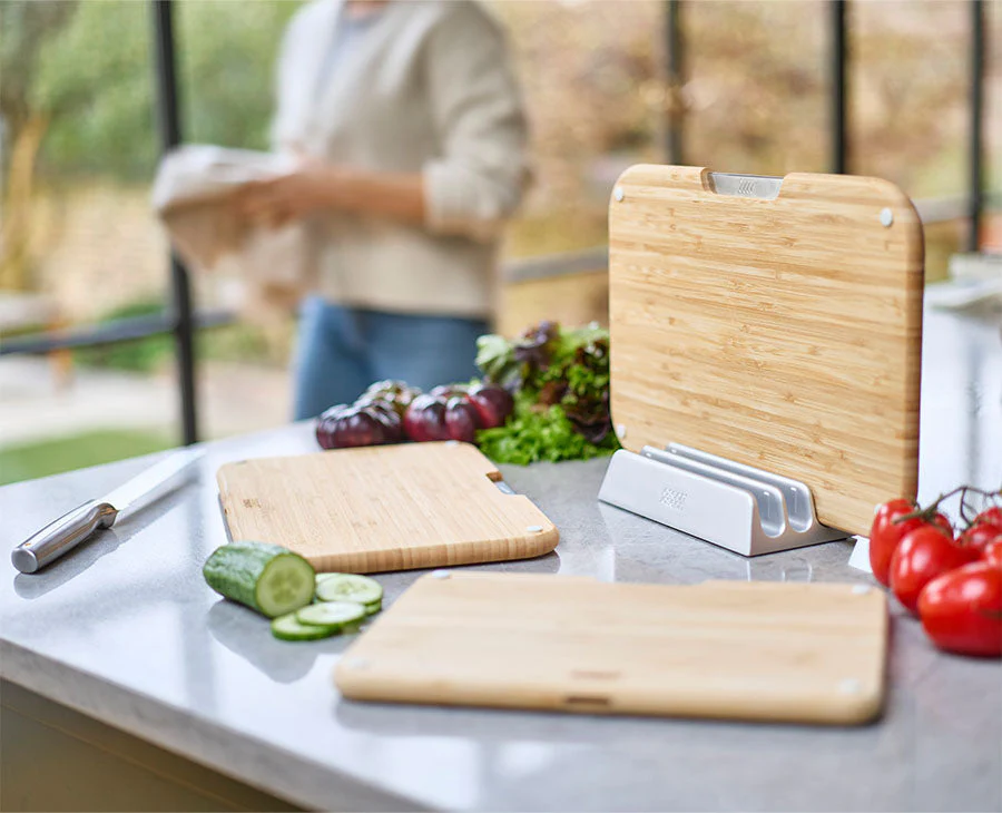 Lot de 3 Planches à Découper en Bambou Nest™  & un Lot de 5 Couteaux Elevate™ avec Bloc en Bambou - Image 4