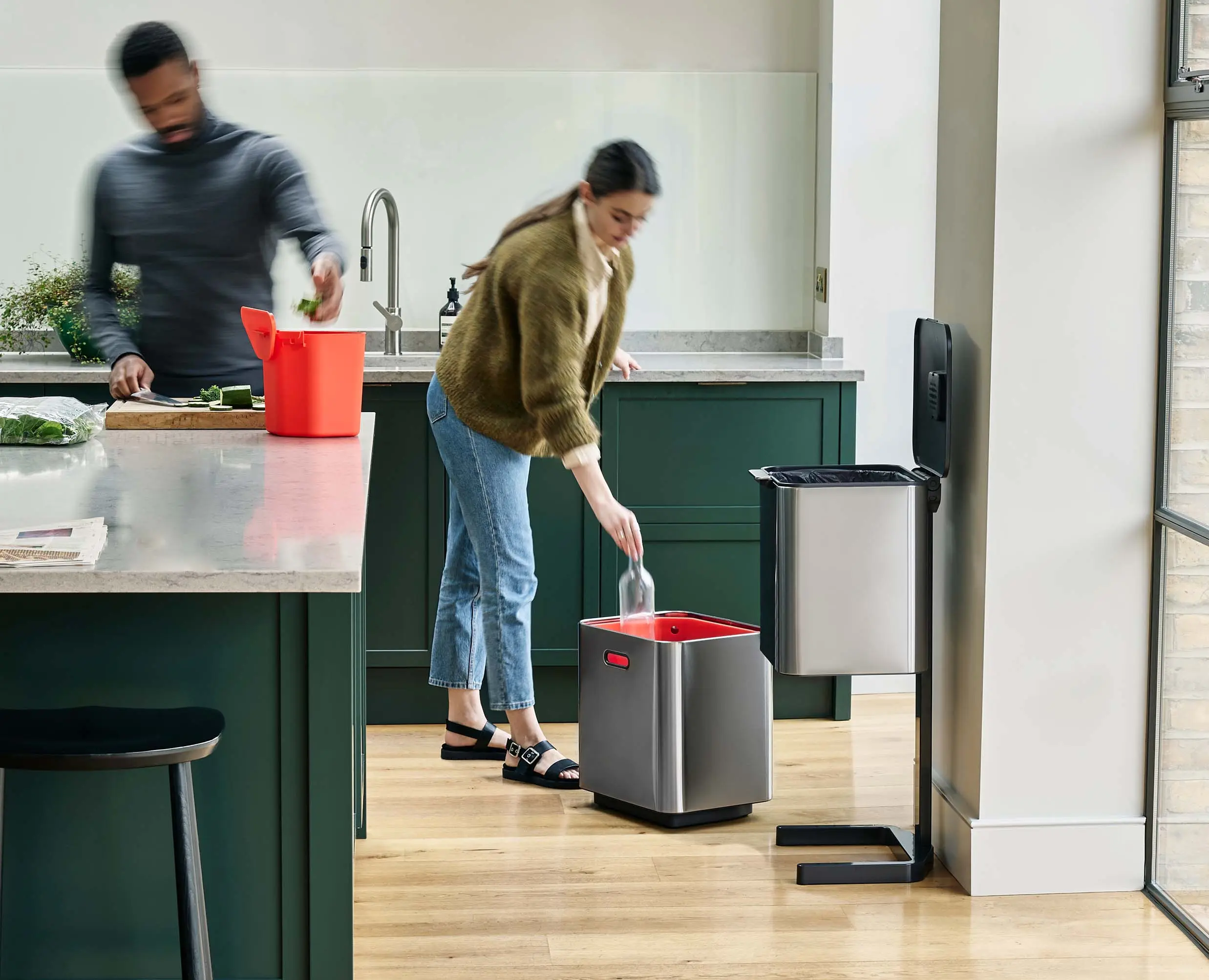 Kit de démarrage poubelle de tri sélectif en acier inoxydable Totem Max 60L - Image 2