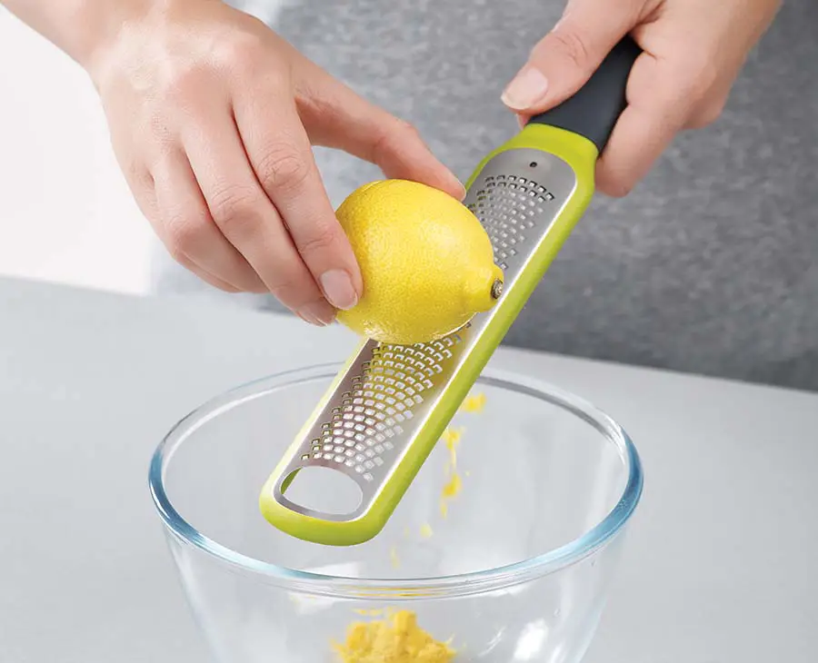 Mini Râpe Zesteur Verte Handi-Zest™ - Image 2