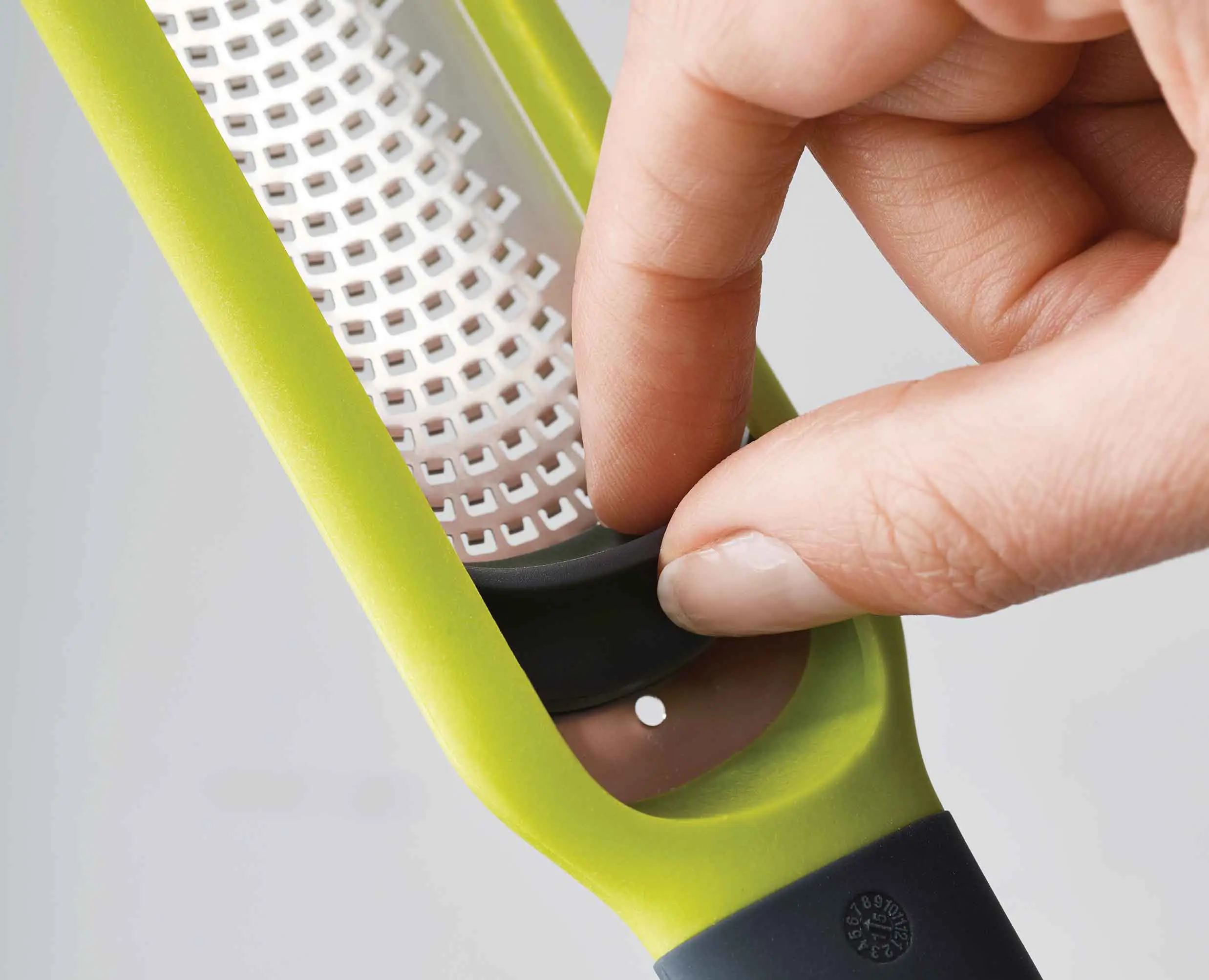 Mini Râpe Zesteur Verte Handi-Zest™ - Image 6