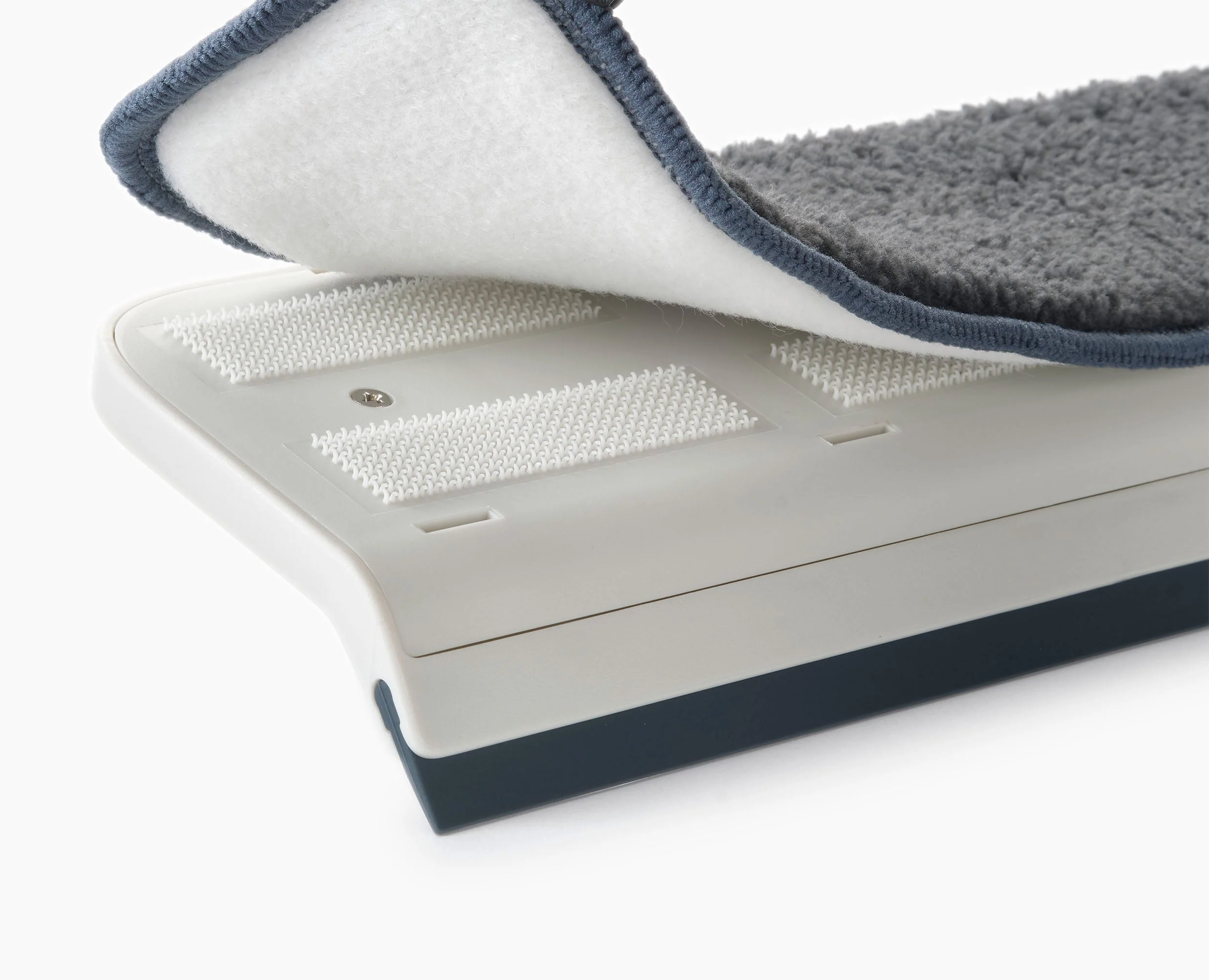 Outil de Nettoyage de Vitres 2-en-1 avec Tampon de Rechange CleanTech™ - Image 7