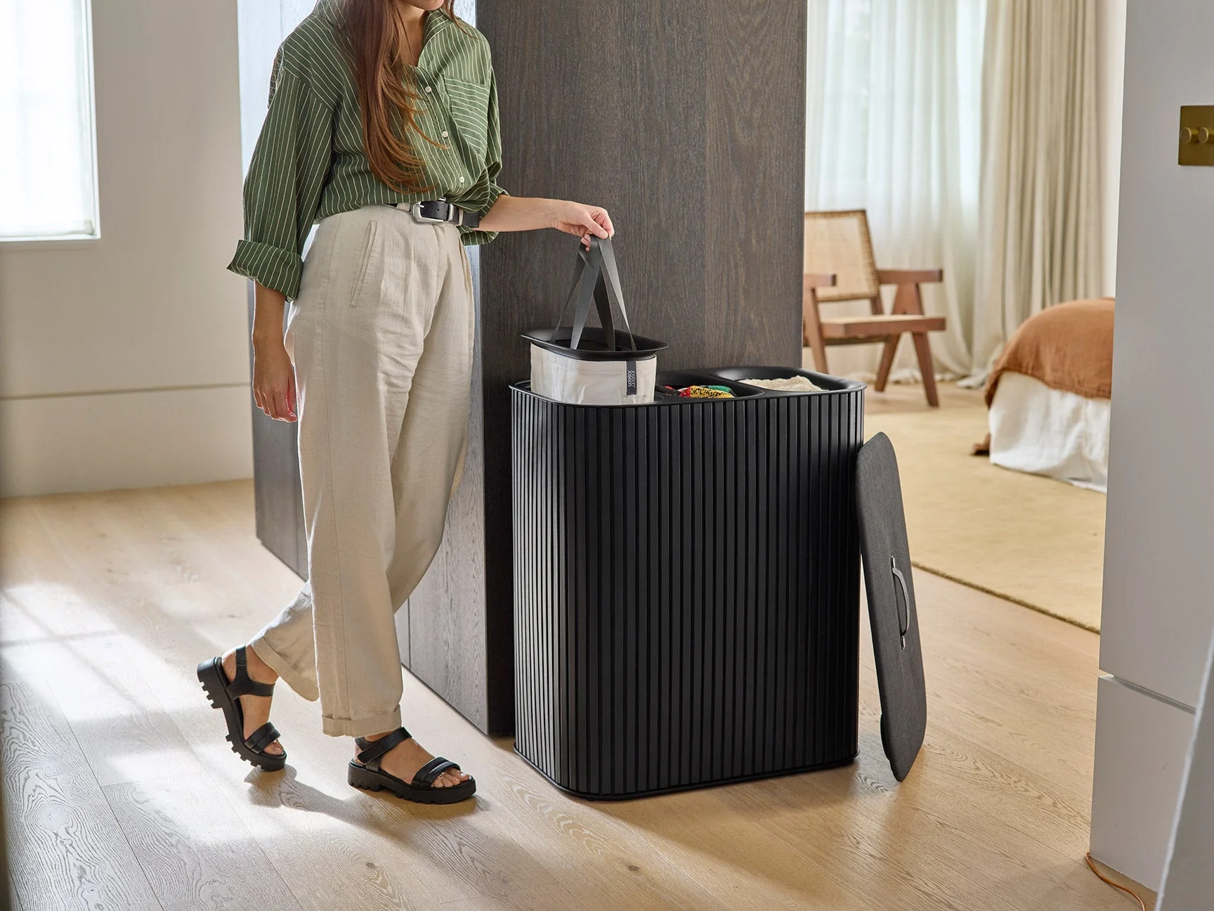 Panier à Linge Triple de Luxe Bambou Noir 90L Tota Trio Luxe - Image 3