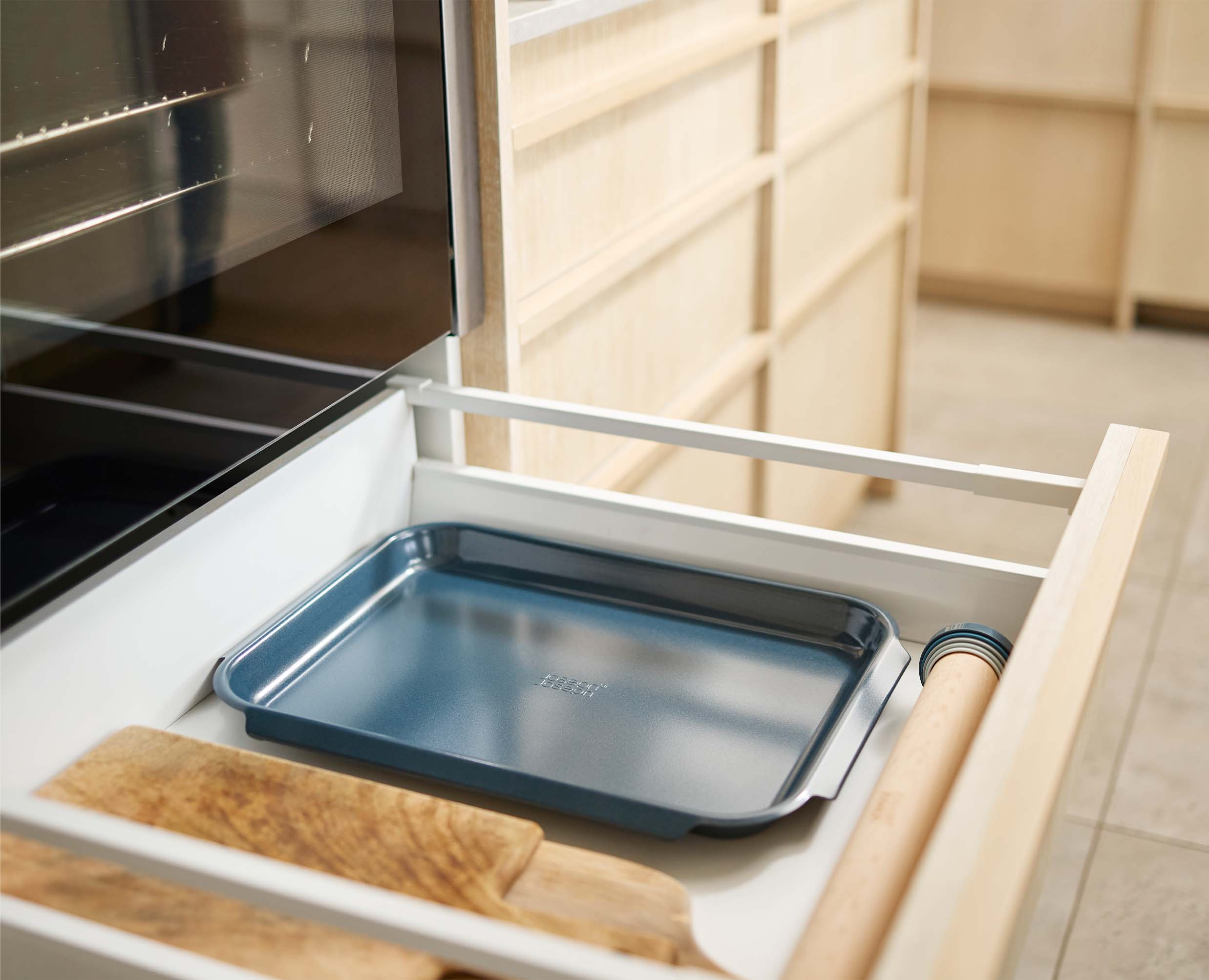Plat de cuisson antiadhésif bleu Nest™ Bake, grand - Image 3
