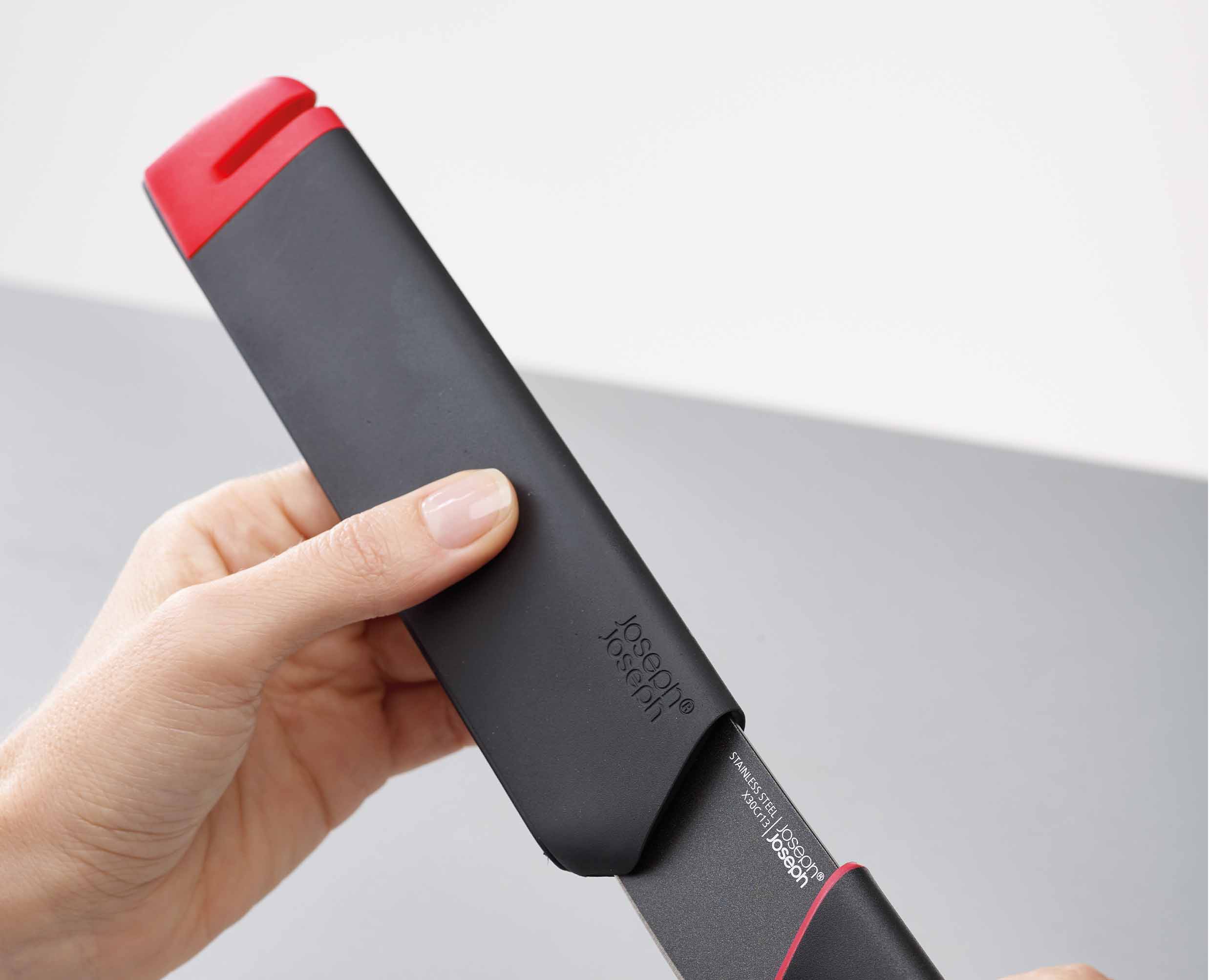 Set de 2 Couteaux de Cuisine avec Aiguiseur Intégré Slice&Sharpen™ - Image 4