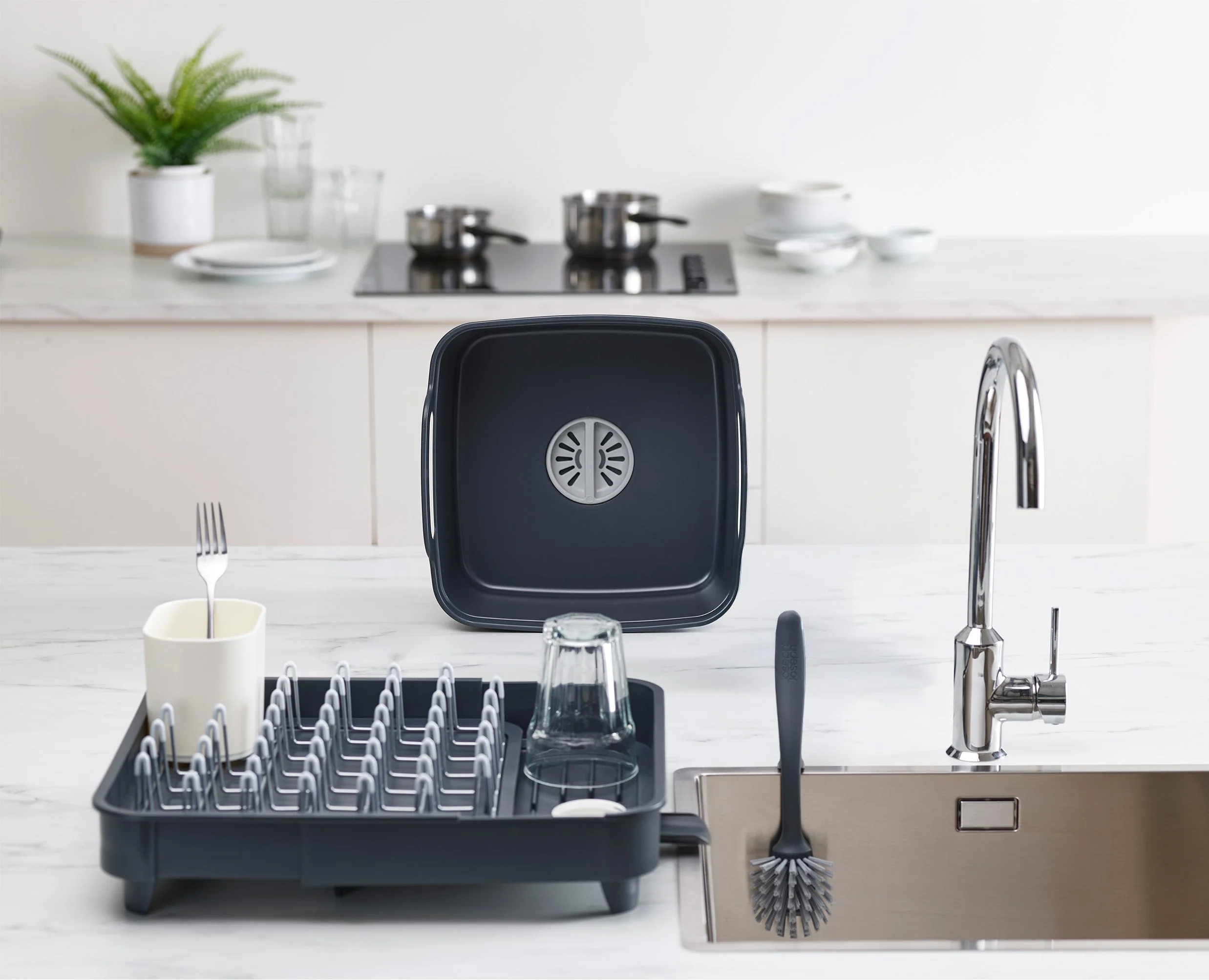 Set De 3 Pièces : Égouttoir Gris, Bol À Vaisselle Et Brosse - Image 4